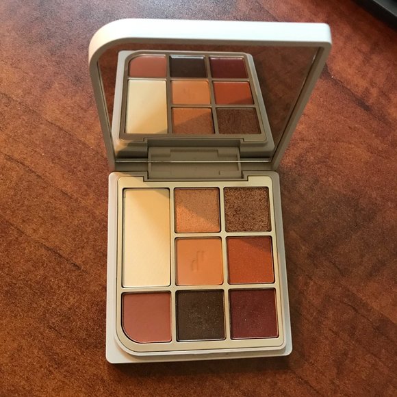 Heart Percent Eye shadow Dote On Mood Eye Palette 03 Vermilion Facets - Picture 3 of 7